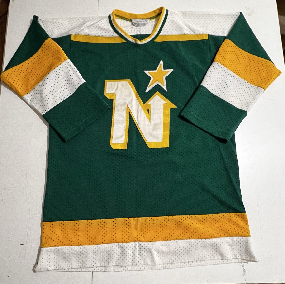 Vintage Early 170s/80s North Star Hockey Jersey Pendersons Size XL 
