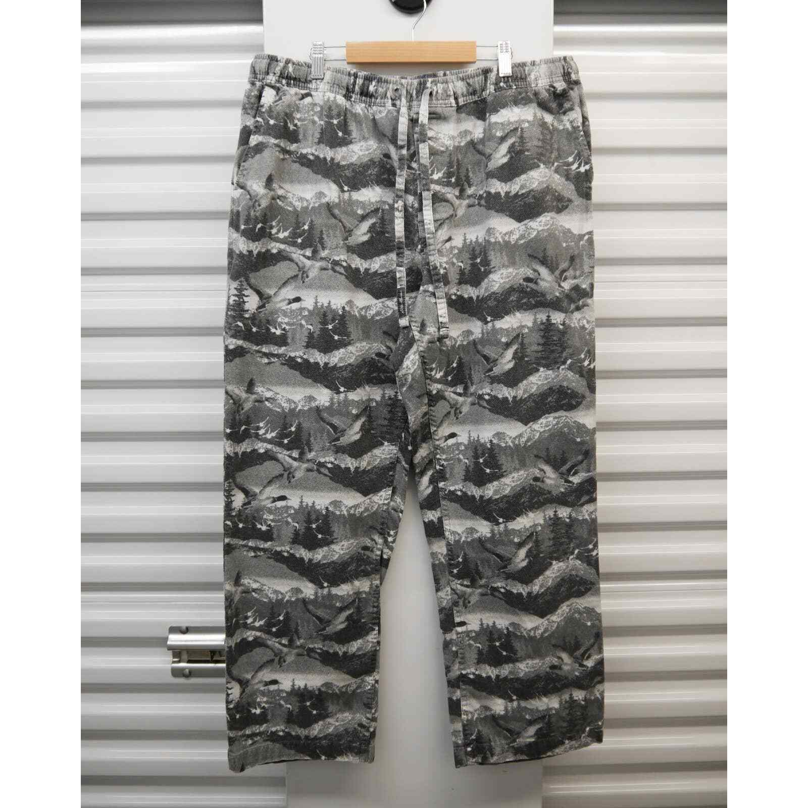 Vintage Y2K Eddie Bauer “Tiaga Camo” Easy Pants Gem