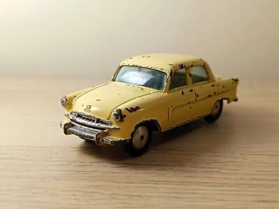 Corgi Toys 207M Standard Vanguard III