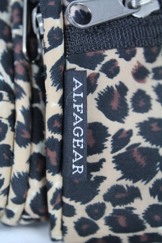 Leopard Print Travel Weekend Bag Top Zip Small Duffel Shoulder Strap - Picture 6 of 18