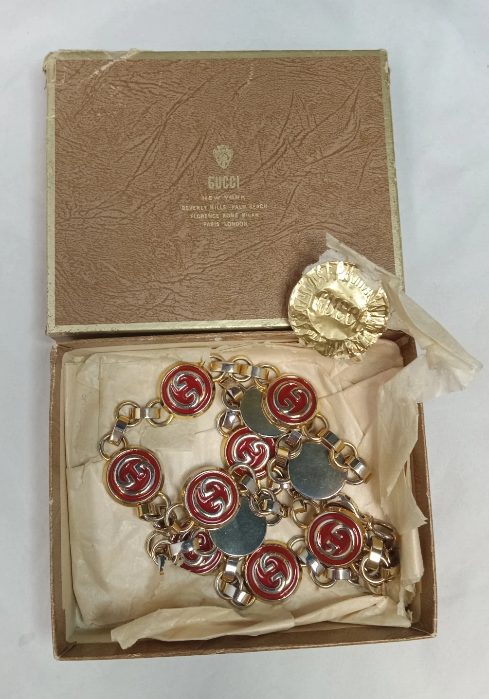 Collier vintage 33