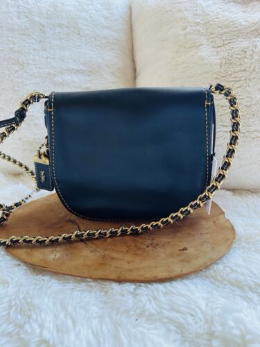 NWT COACH 1941 BLACK GLOVE-TANNED LEATHER TURNLOCK SADDLE CROSSBODY BAG $495 - Picture 3 of 17