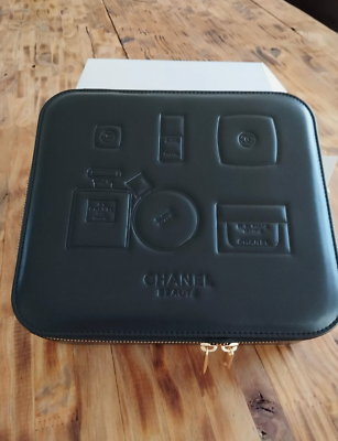 CHANEL 化粧品セット ネイビーケース New authentic CHANEL COSMETICS large MAKEUP JEWELRY black BAG BOX