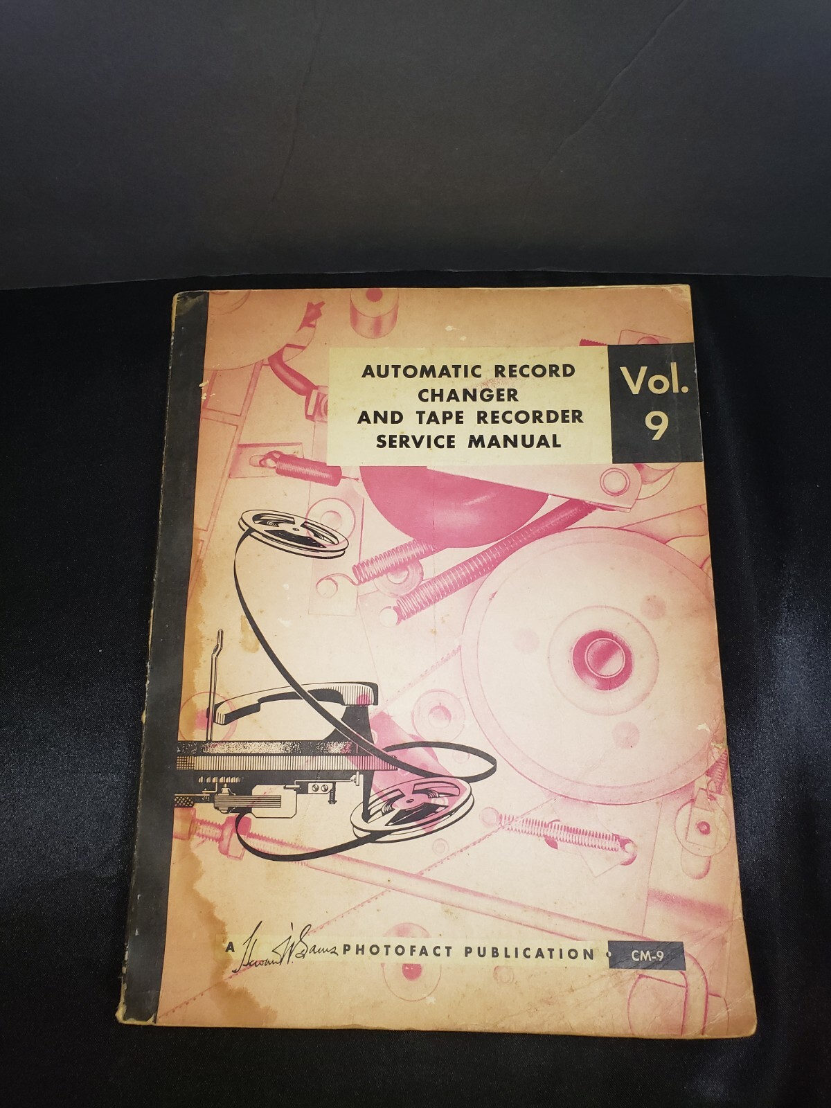Howard Sam's Automatic Record Changer Tape Recorder Service Manual Vol 9