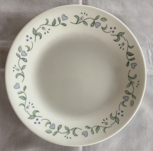 VINTAGE Corelle Bread Plates 6.75" COUNTRY COTTAGE Hearts Flowers 8-PC Set - Picture 3 of 4