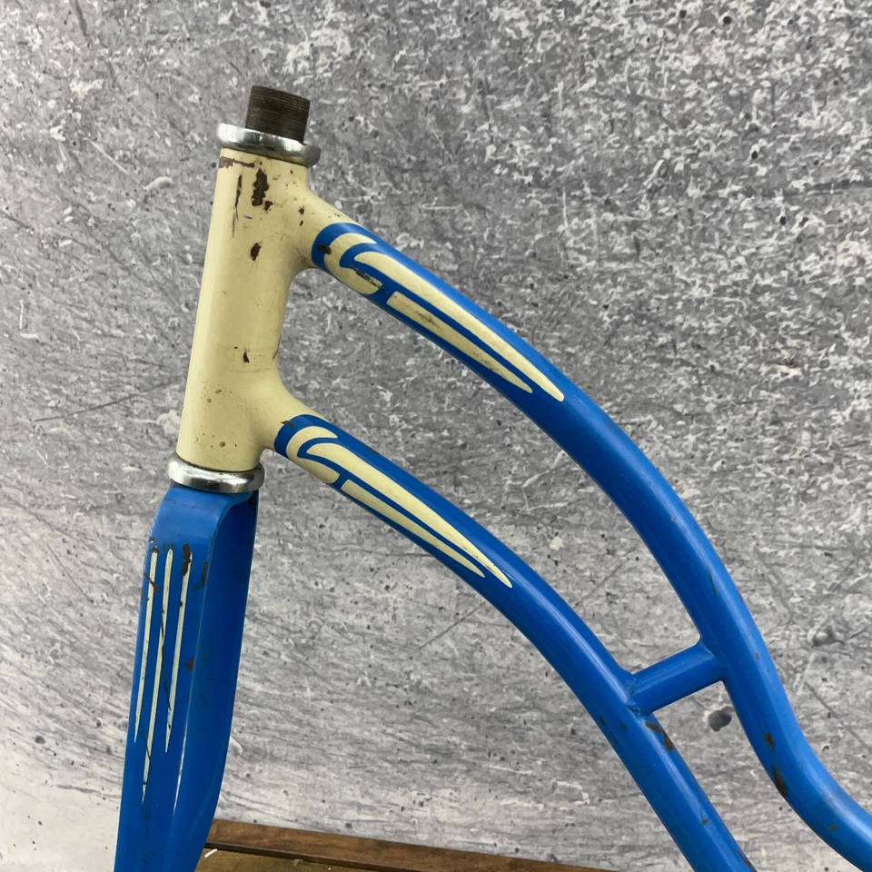 Vintage Schwinn Spitfire Frame Step Through Girls 1955 50s Balloon Tire Bike - Image 2 of 4