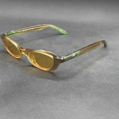 Smith Izzy VTG Sunglasses Green Fade w/ Yellow Lenses Petite 45-18-138 Used