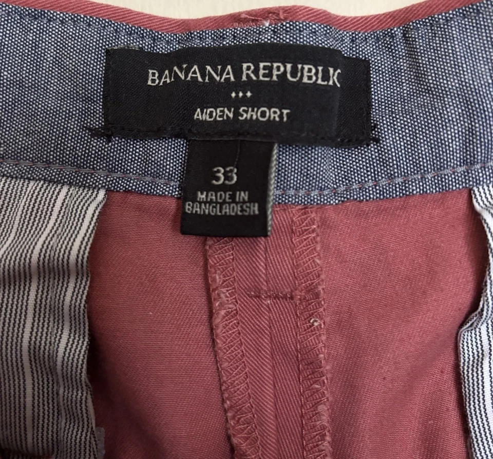 Banana Republic Aiden Shorts Men’s 33 Chino Golf Performance Lot Of 4 Pair - Image 4 of 4