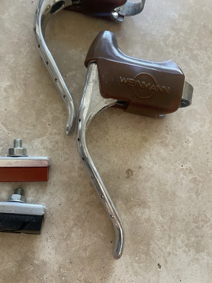 Conjunto de alavancas e pinças de freio Weinmamm capuzes de bicicleta vintage campagnolo  - Imagem 2 de 4