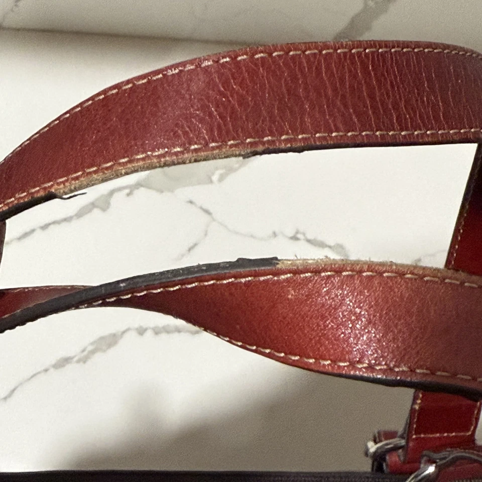 Fossil Vintage Red Leather Laptop Tote Shoulder Bag  - Image 4 of 4