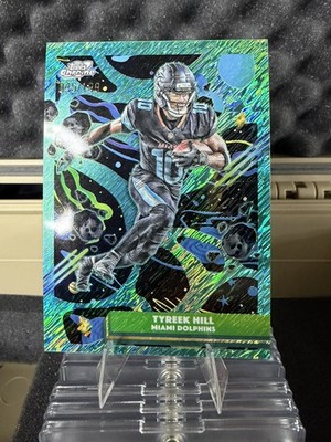 2025 Topps Cosmic Chrome Tyreek Hill Aqua Equinox Refractor /199 Dolphins