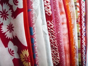 Red Orange Pink  Silk Kimono Fabric Scrap Bag Set of 23 pieces Small Pieces