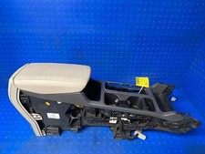 17 - 19 Ford Escape Titanium Center Console Assembly - Stone Leather Oem 17 - 19 Ford Escape Titanium Center Console Assembly - Stone Leather Oem