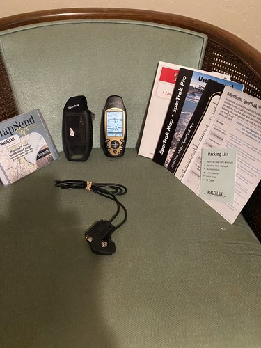 GPS Magellan SporTrak – Portable, étanche, Rétroéclairé – Pour Randonnée, Chasse