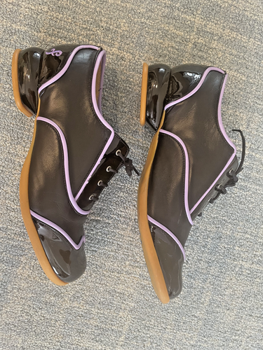 John Fluevog Fellowship Shoe Martha 10.5 Black/Purple Lightly Used