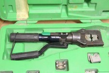 Occasion : Presse de sertissage hydraulique 50kN ( Klauke ??? ) avec 8 machoires