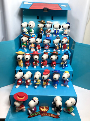 PEANUTS SNOOPY World Tour × McDonalds Figure 28 countries Set Box