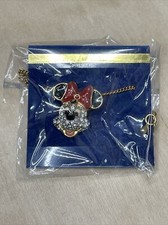 disney minnie mouse crystal necklace