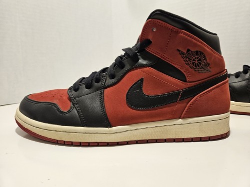 Air Jordan Retro 1 Mid Reverse Banned Size 10.5 Black Gym Red 554724-610 - Picture 8 of 19