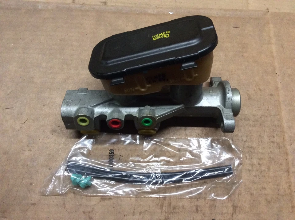 Wagner R116403 Remanufactured Brake Master Cylinder — 第 3/4 张图片