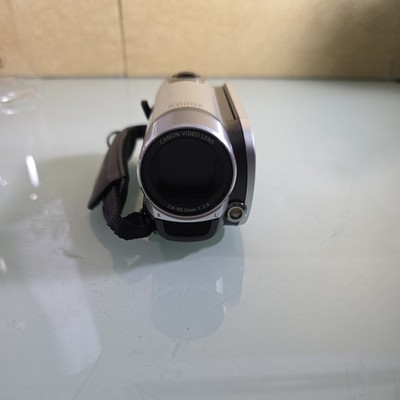 Canon FS200 A DC 7.4V Digital Zoom Camcorder-Tested-No Charger | eBay