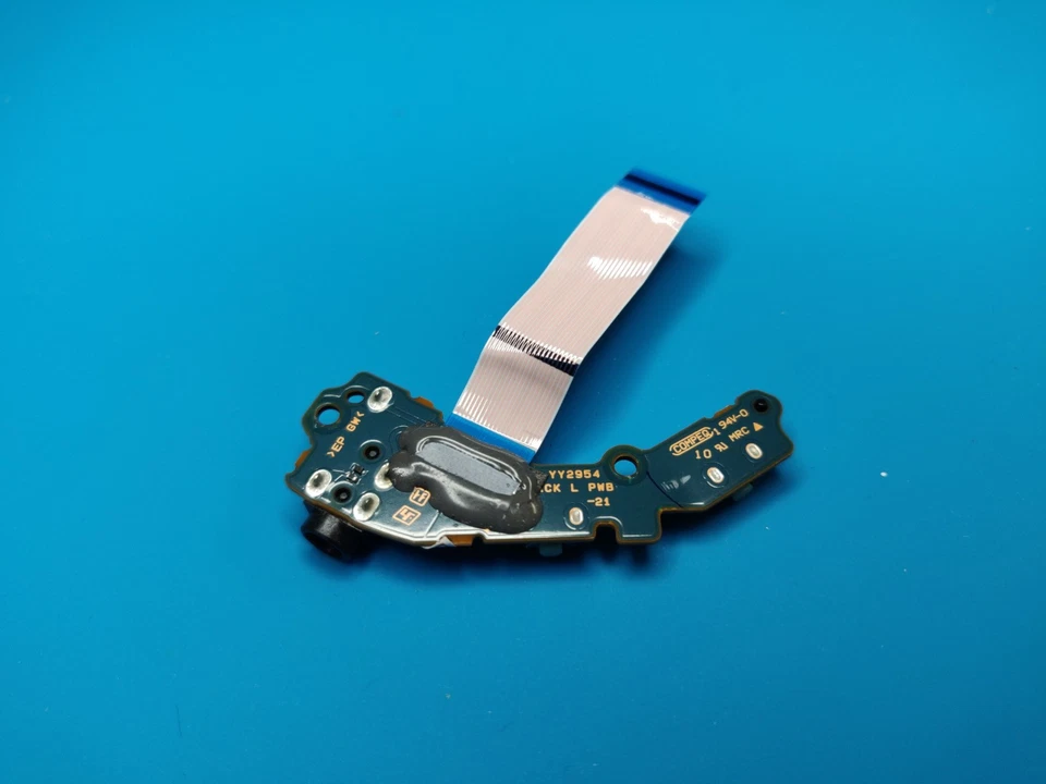 Sony WH-1000XM5 Buttons Auxiliar Jack 3.5 PCBA - Image 2 of 3