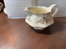 Golden Rose (Republic Shape) by HOMER LAUGHLIN