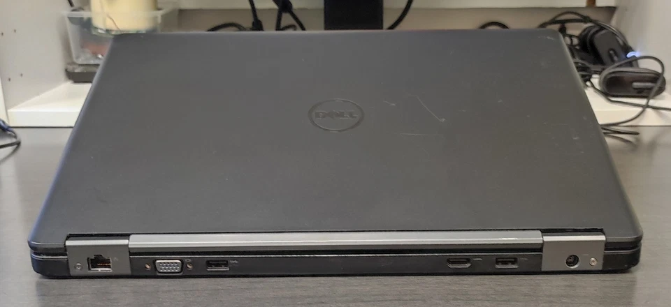 Dell Latitude E5550 · i5-5300U · 8GB · 240GB, photo 4 sur 5