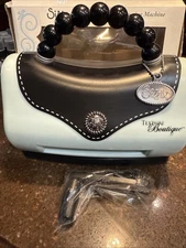 SIZZIX Texture Boutique Purse Style Embossing Machine + Folders / Plates