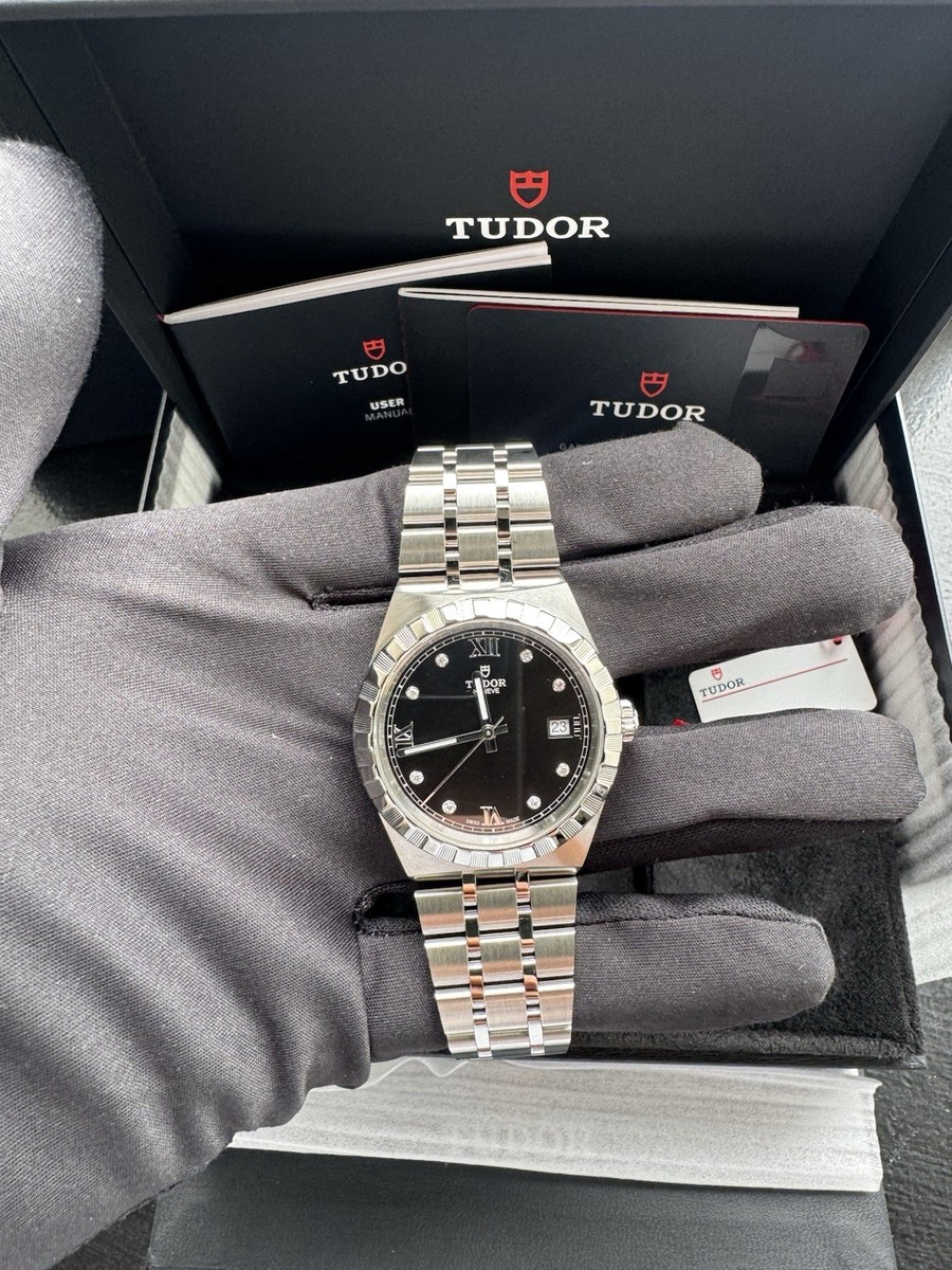チューダー　ロイヤル　38mm 文字盤ブラック 2026 TUDOR Royal 38mm Black Diamond Watch M28500-0004 Unworn