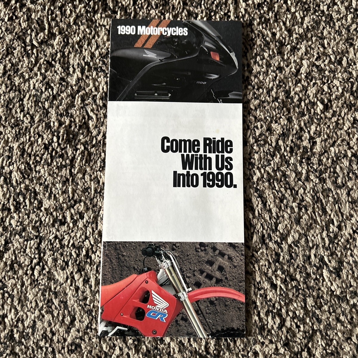 1990 Honda Motorcycles Lineup Brochure RC30 Gold Wing CB-1 VFR750F 