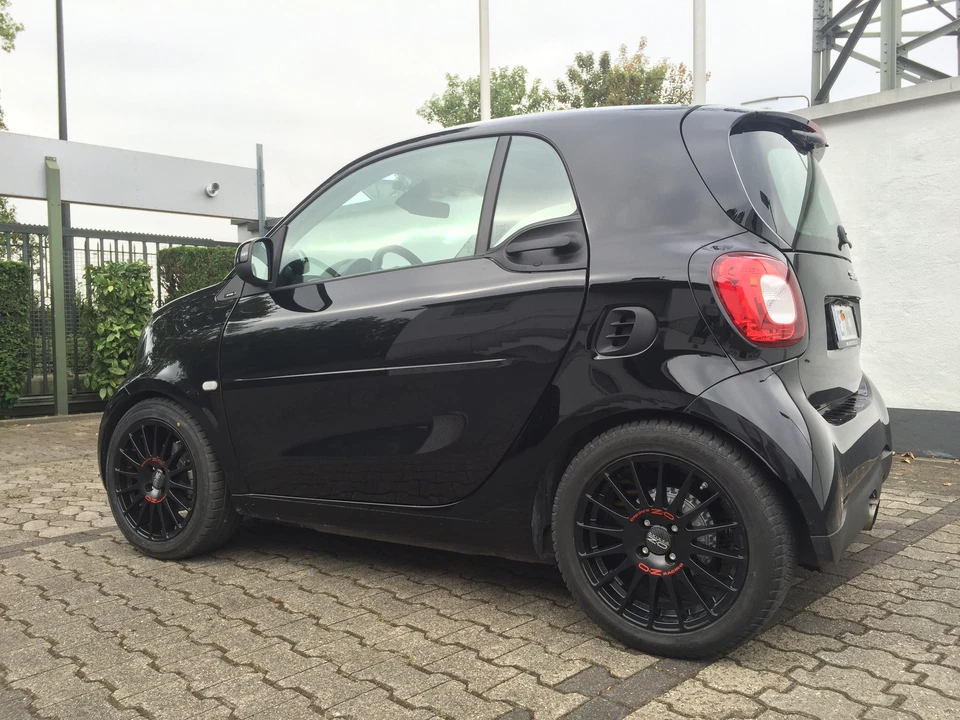 Sommerräder smart fortwo forfour 453 OZ Superturismo schwarzmatt 17 Zoll Hankook - Bild 2 von 4