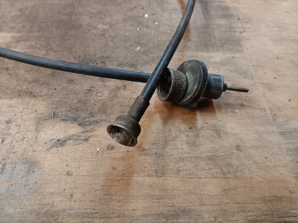 Chevrolet Impala 1967 cable velocímetro 67 cable velocímetro impala Foto 2 de 4