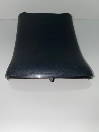 Honda 98-02 Accord Center Console Lower Cover Grey, Gray Garnish Trim OEM - Picture 4 of 11