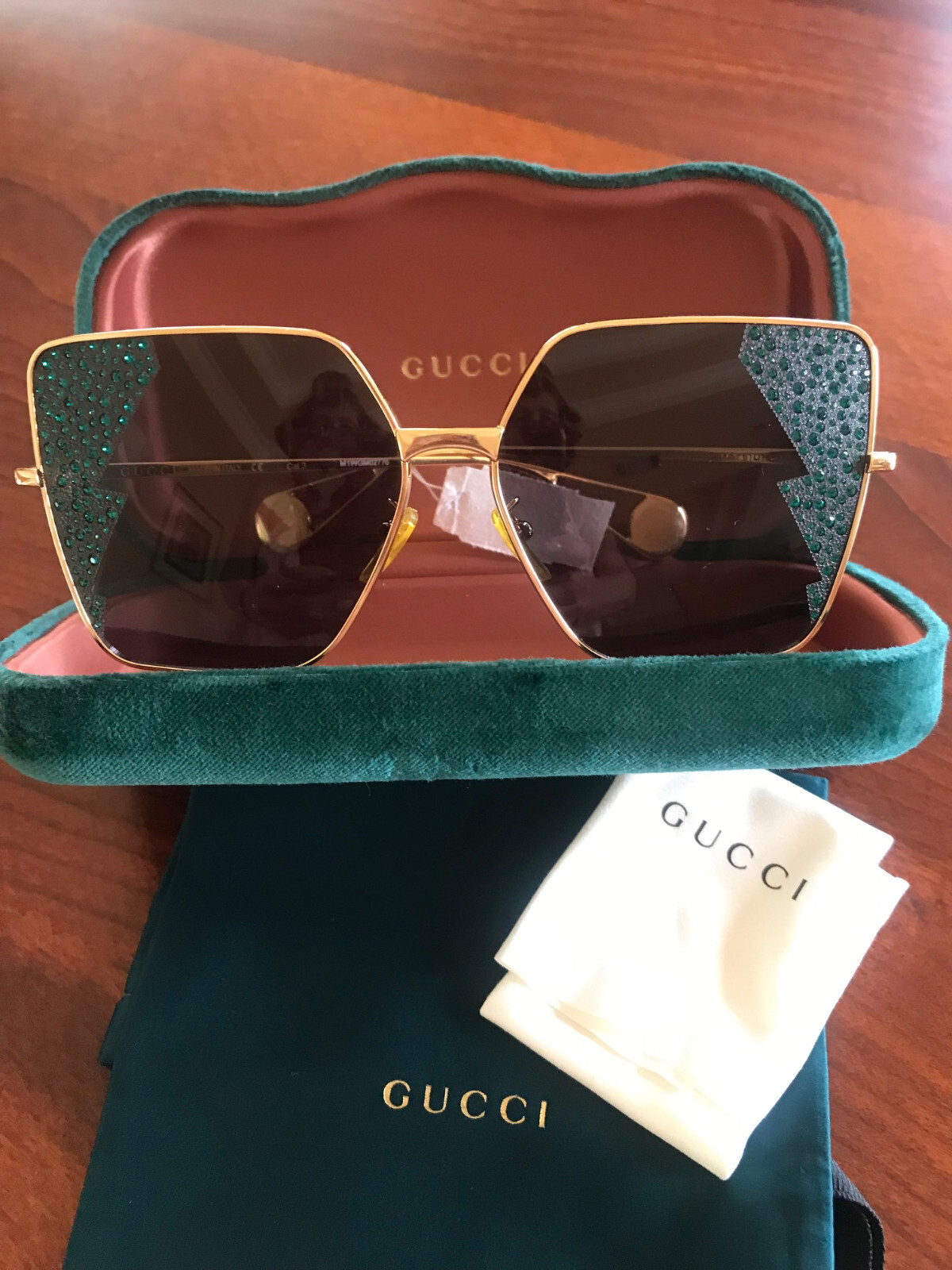 $1190 NWT Gucci Sunglasses 61mm Square/Rectangle Black Grey Rhinestones Unisex image 7