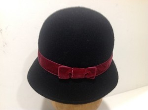 burgundy cloche hat