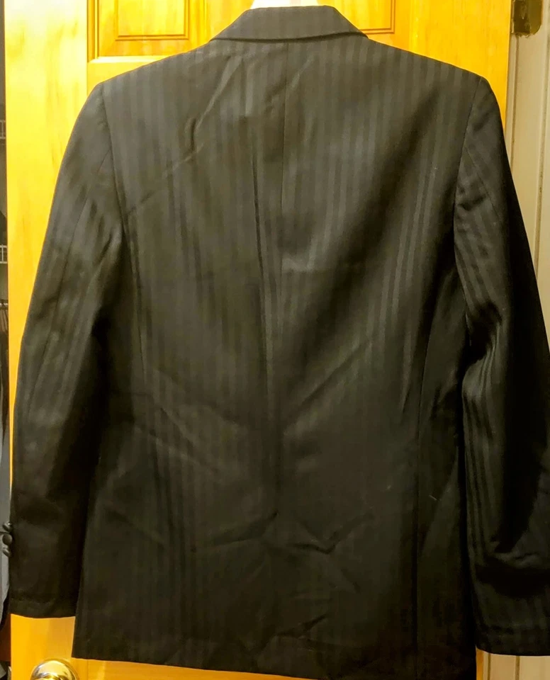 EUC CHRISTIAN DIOR Black Men's Striped Tuxedo Jacket, Size: 37R - Image 2 of 4