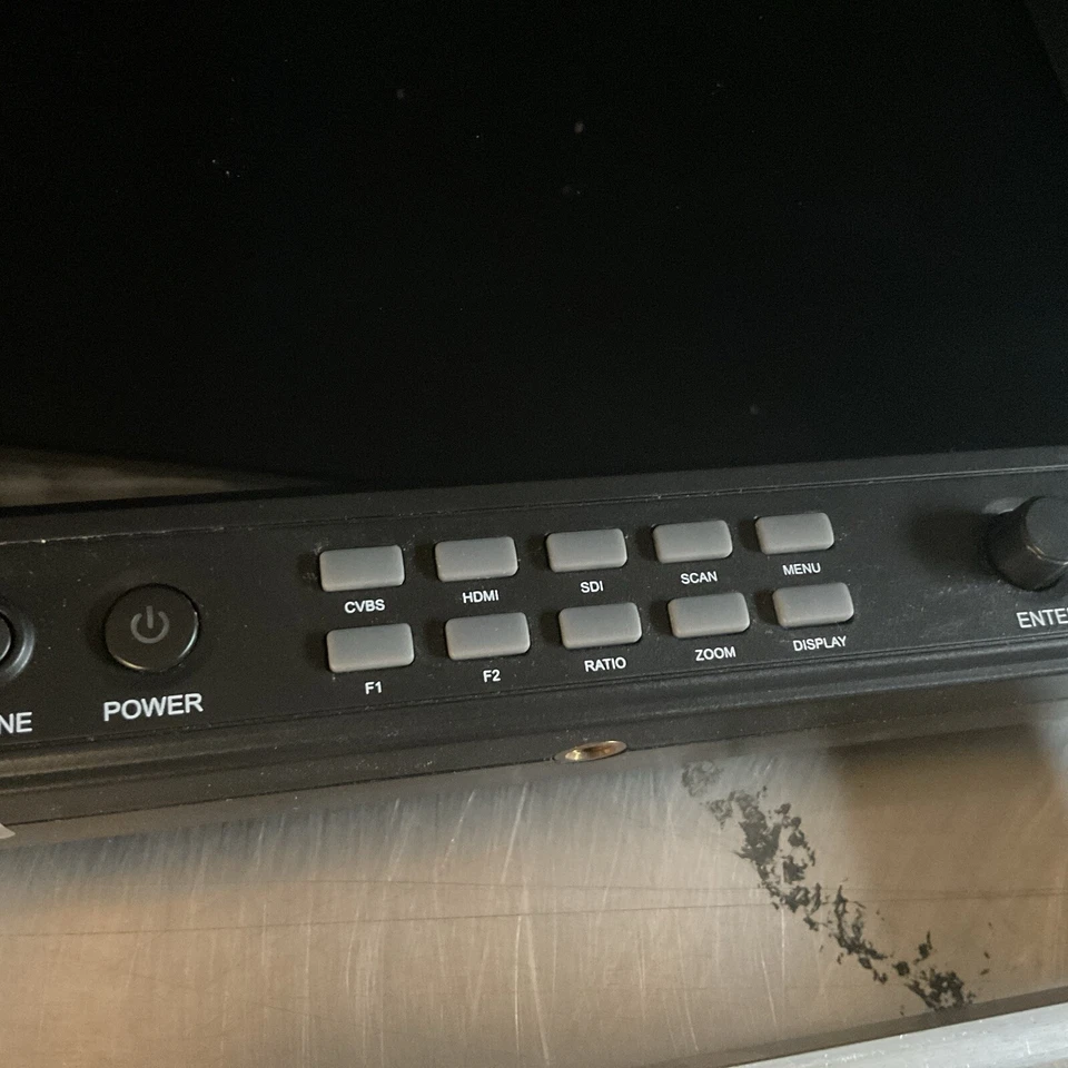 JVC DT-X91H ProHD 8.9" AC/DC Portable LCD Monitor - Image 2 of 4