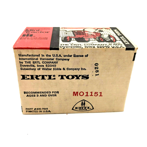 ERTL 1/31 Scale Die Cast MINI-TRACTOR Blueprint Replica RED International VTG - Picture 3 of 10