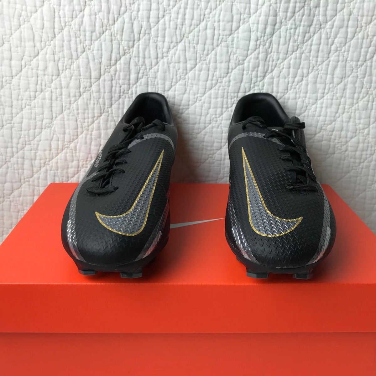 Nike Phantom GT2 Academy FG/MG Soccer Cleats Men's SZ 8.5 Black