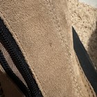 Foto 10 di 24
