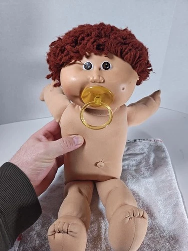 Vtg 1985 Cabbage Patch Kid / Doll  Auburn Hair &  Brown Eyes -  CPK