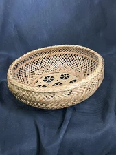 Unique Vintage HANDMADE RATTAN Wicker Raffia Round Woven STORAGE BASKET 9”
