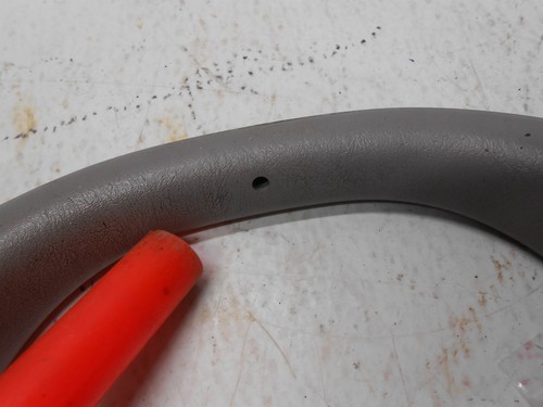 2006 Toyota Tundra Front Left Driver Pillar A Handle With Screws 74610-0c050 - Picture 9 of 10