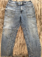 Pilcro The Wanderer Anthropologie Jeans size 31, EUC 