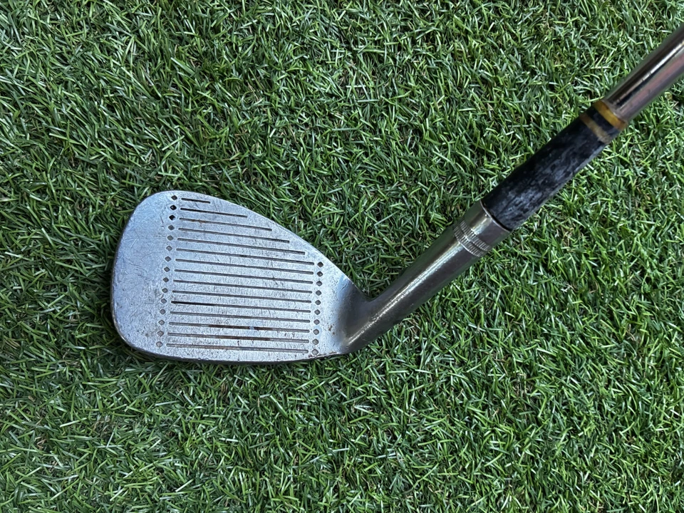 Wilson Billy Casper Signature Sand Wedge (SW) / Steel Shaft Golf Club ⛳️ - Image 3 of 4