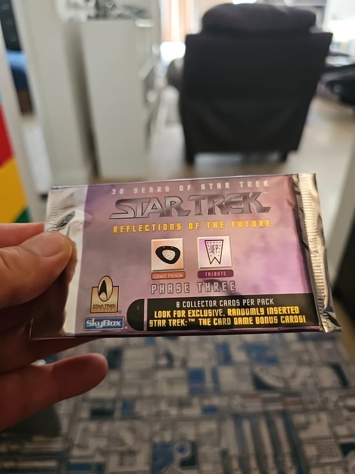 1995 30 Years of Star Trek Phase Three Reflections of the Future. 36 Packs - Image 2 of 4