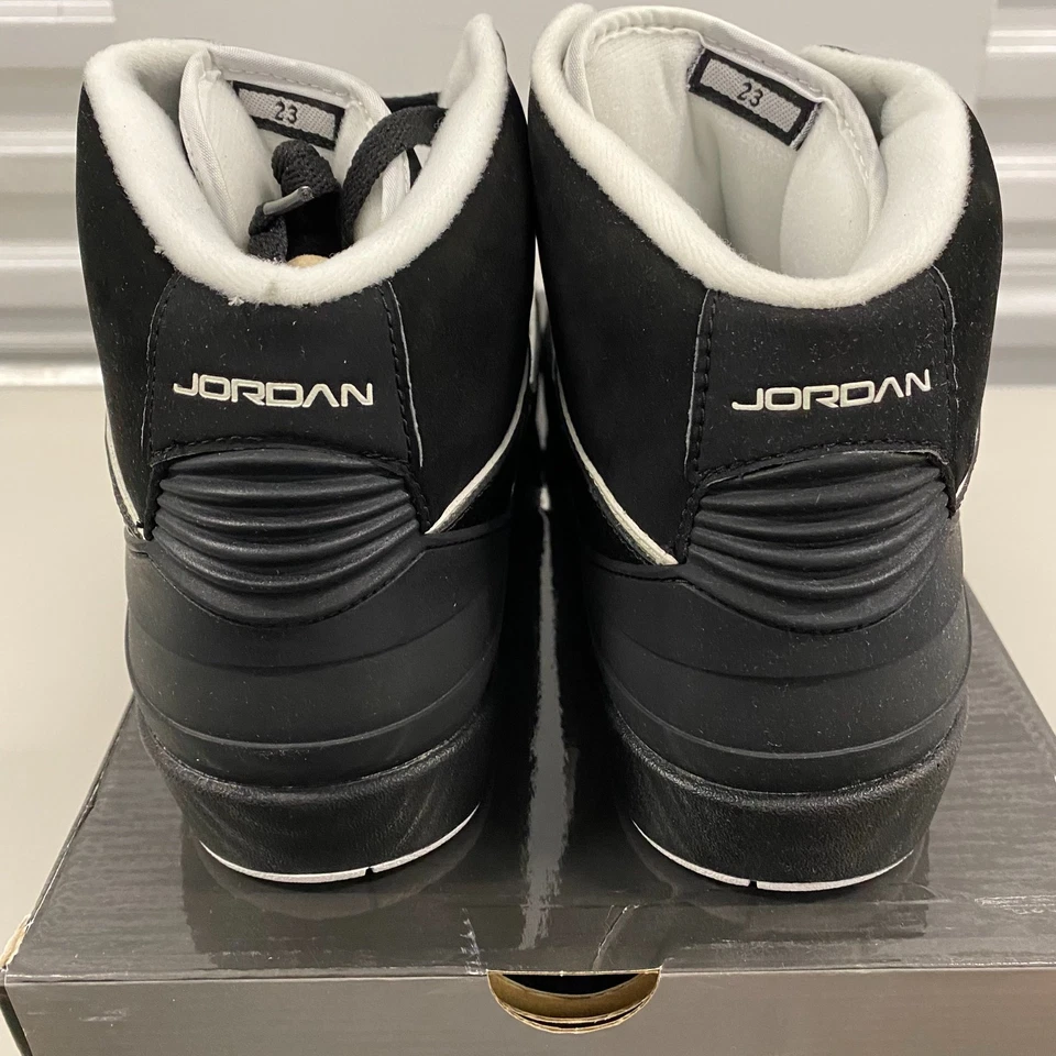 Talla 12.5 - Zapatilla deportiva Air Jordan 2 Retro QF negra blanca para hombre 395709-001 ¡Envío rápido! Foto 4 de 4