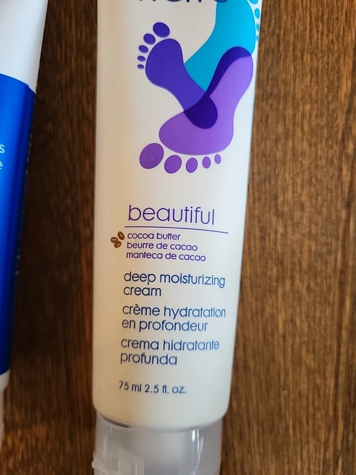 Hermosa crema hidratante profunda e intensiva para pies sellada 2 piezas Avon Foot Works Foto 3 de 4