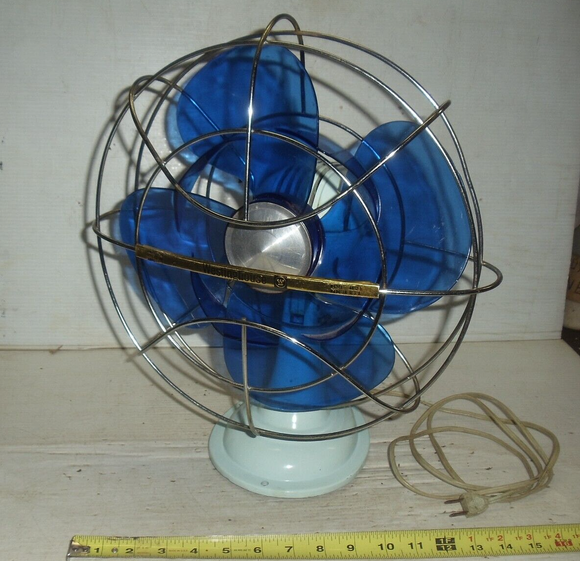 Vintage Blue Art Deco Westinghouse AD12-1 Electric Fan with Plastic Blades Works Great-image